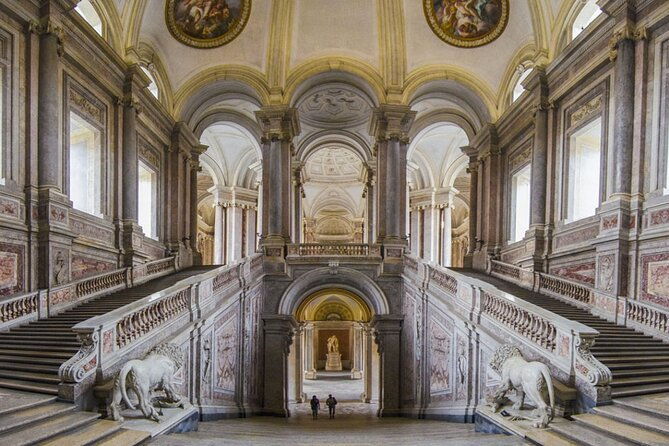 visit-with-private-guide-to-the-royal-palace-of-caserta-from-naples