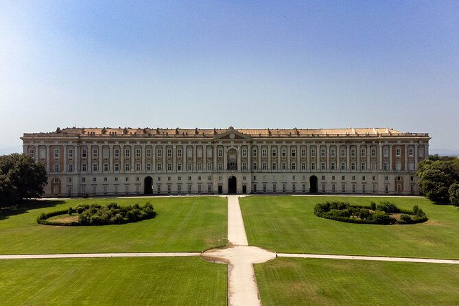visit-with-private-guide-to-the-royal-palace-of-caserta-from-naples