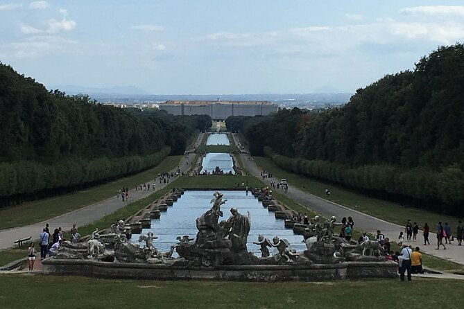 visit-with-private-guide-to-the-royal-palace-of-caserta-from-naples