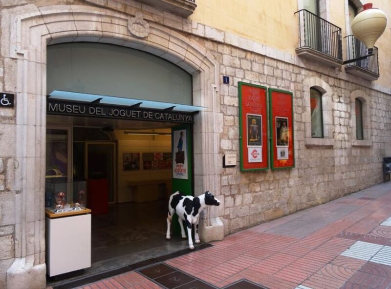 Visita guiada por el Teatro-Museo Dalí - Key Points: