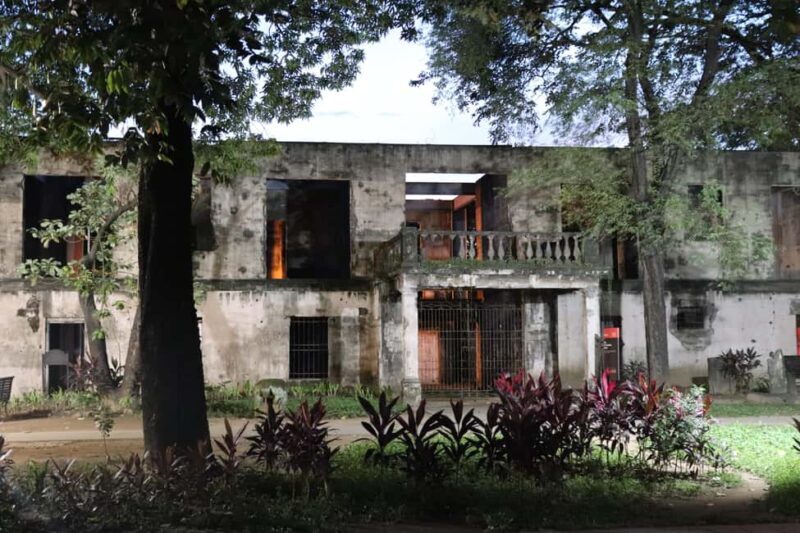 Viva Old Manila: Intramuros Walking Tour - Detailed Breakdown of the Itinerary