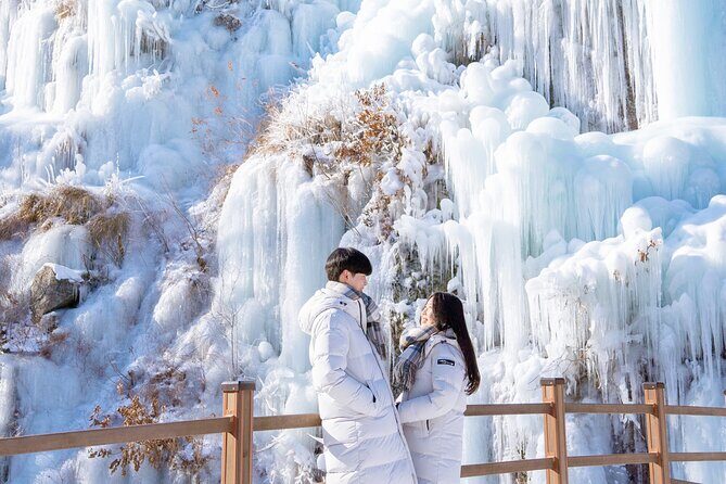 Vivaldi Park Winter Ski with Eobi Ice Valley Day Tour from Seoul - A Deep Dive into the Experience