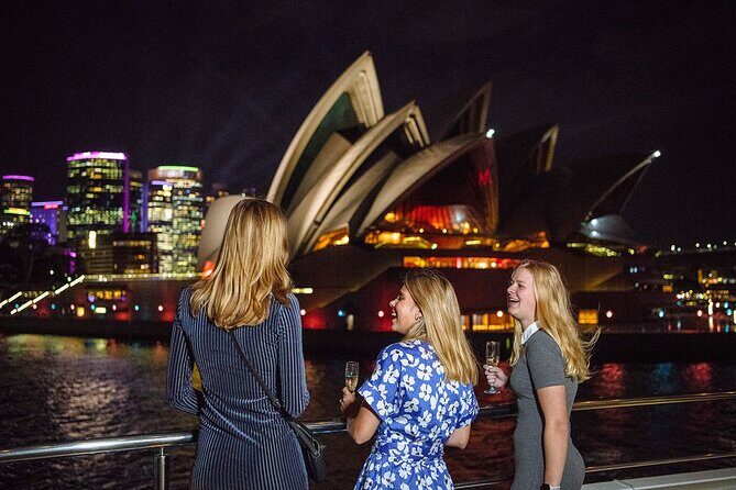 Vivid Sydney Lights and Fireworks Sightseeing Cruise - FAQ