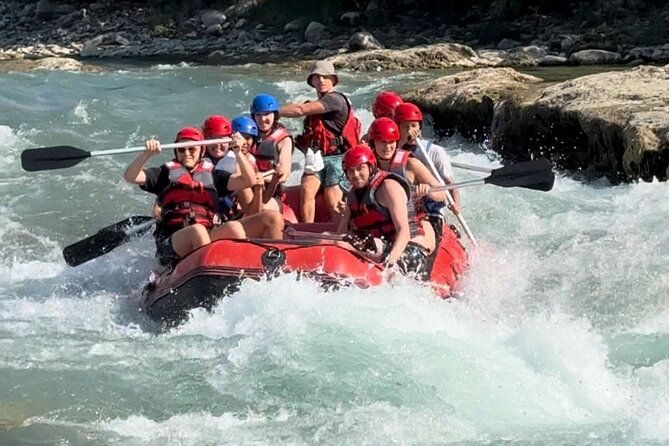 vjosa-river-national-park-guided-rafting-tour-in-permet