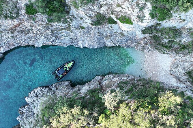 vlore-speedboat-tour-to-dafina-bay-haxhi-ali-cave-3