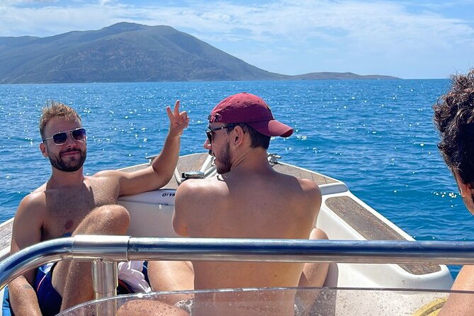 vlore-speedboat-tour-to-national-marine-park-sazan-karaburun