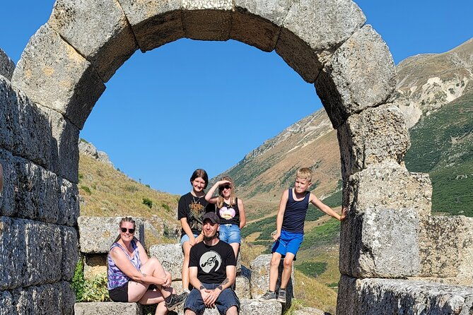 vlores-outdoor-amantia-archeological-park-brataj-bridge