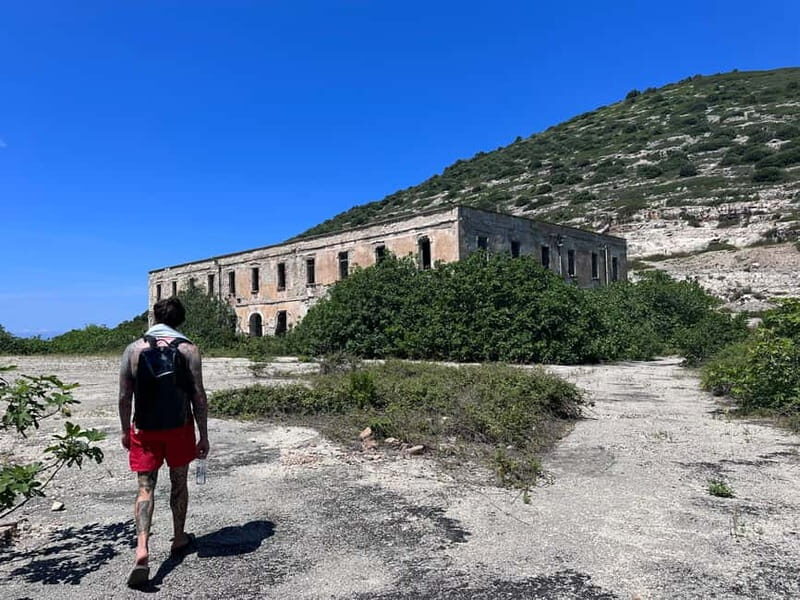 Vlore:Speedboat Tour to Sazan-Karaburun National Marine Park - FAQs