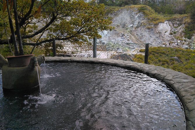 volcano-crater-tour-and-waterfalls