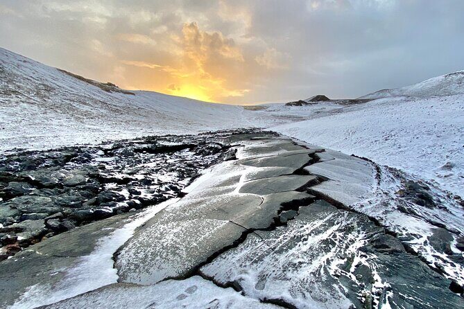 Volcano Eruption Site Hike & Reykjanes Tour from Reykjavik - FAQ
