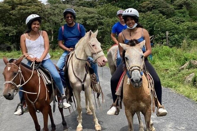 volcano-horseback-ride-mud-bath-costa-rican-lunch-adventure