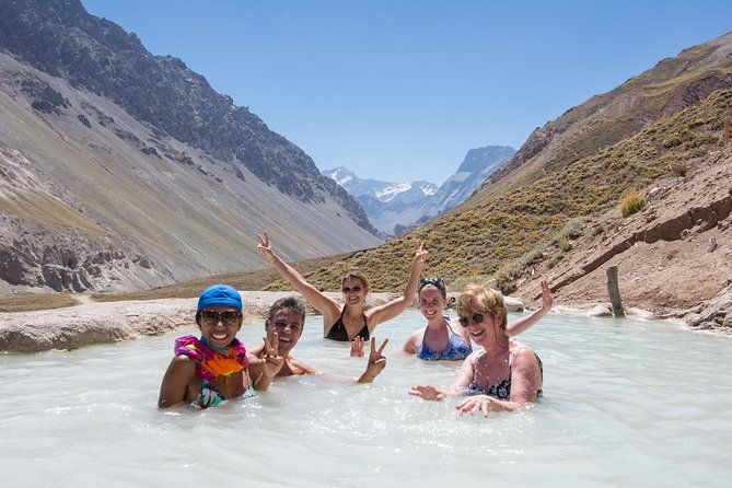 volcano-hotsprings-4k-from-santiago-private-tour