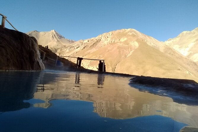 volcano-hotsprings-4k-from-santiago-private-tour