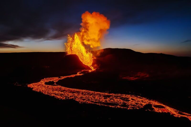 volcano-movie-experience-the-latest-eruptions-in-iceland