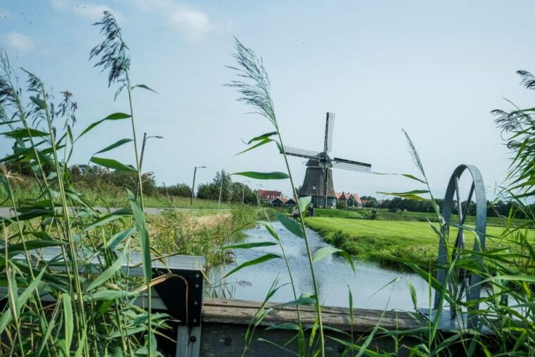 volendam-e-bike-rental-including-highlights-routes