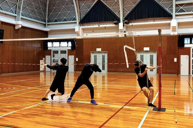 volleyball-in-osaka-kyoto-with-locals-2