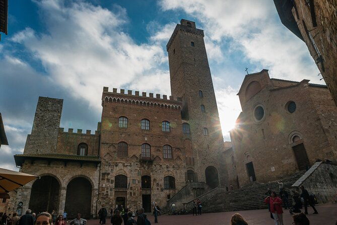 volterra-and-san-gimignano-a-taste-of-medieval-tuscany