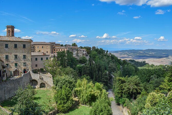 volterra-and-san-gimignano-a-taste-of-medieval-tuscany