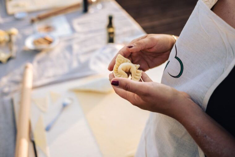 volterra-fresh-pasta-cooking-class-at-a-tuscan-farmhouse