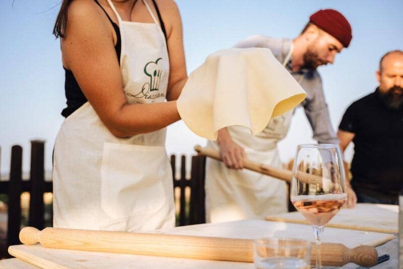 volterra-pizza-cooking-class-in-a-tuscan-farmhouse