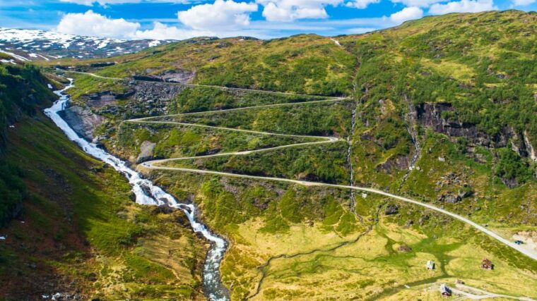voss-guided-fjord-glacier-tour-to-fjaerland