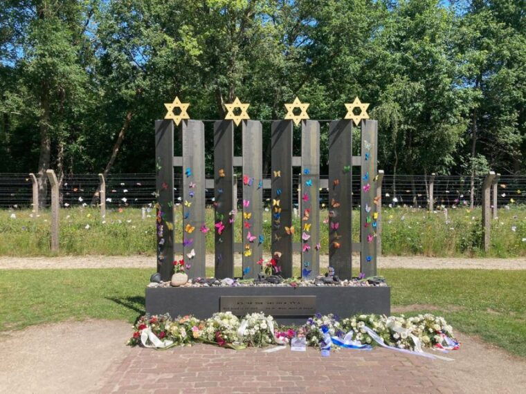 vught-small-group-tour-of-the-wwii-national-memorial-camp