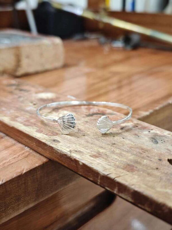 vung-ky-uc-handmade-silver-jewelry-workshop