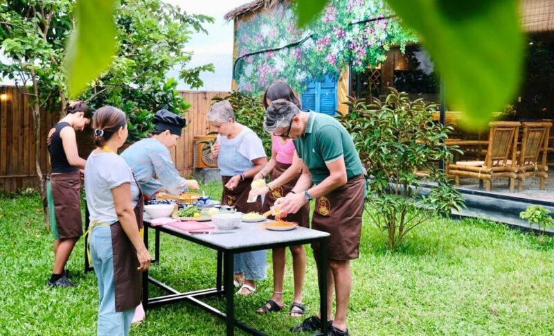 Vys Bistro Private Cooking Experience in Hoi An - Key Points