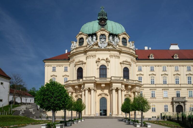 wachau-valley-3-castles-wine-private-guided-day-tour
