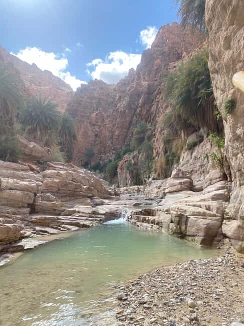 Wadi Ghuweir Full-Day Hike with Local Guide & Lunch. - Key Points  