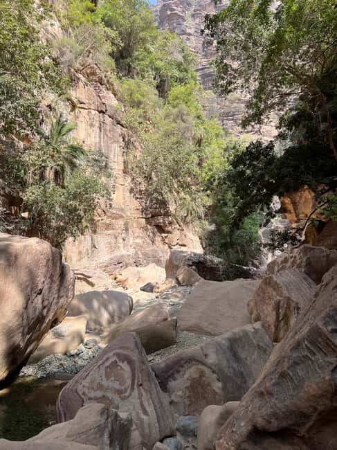 Wadi Lajab Canyon Hiking Tour - Key Points