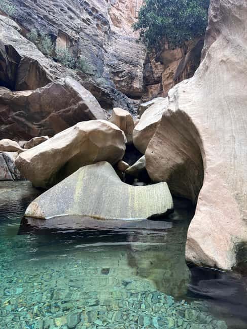 Wadi Lajab Canyon Hiking Tour - Exploring Wadi Lajab: What You Can Expect