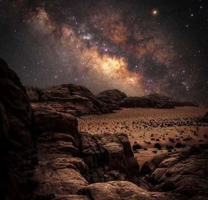 Wadi Rum: 1-Night Jeep Tour with Dinner and Breakfast - An In-Depth Look at the Wadi Rum Jeep Tour