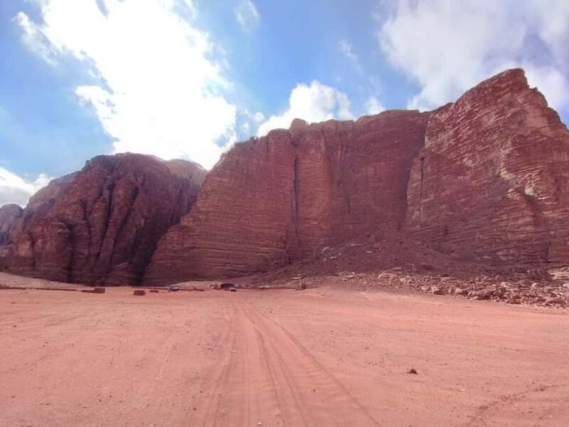 Wadi Rum: 2-Hour Jeep Tour with Bedouin Tea - Practical Tips for Tour Participants