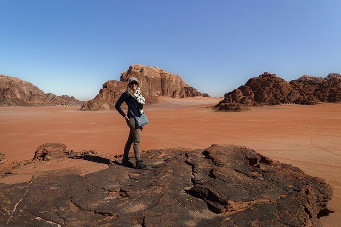 Wadi Rum: Explorer 5 Hour Jeep Tour PASS + Bedouin Tent + Meal - Exploring Wadi Rum: The Full Experience