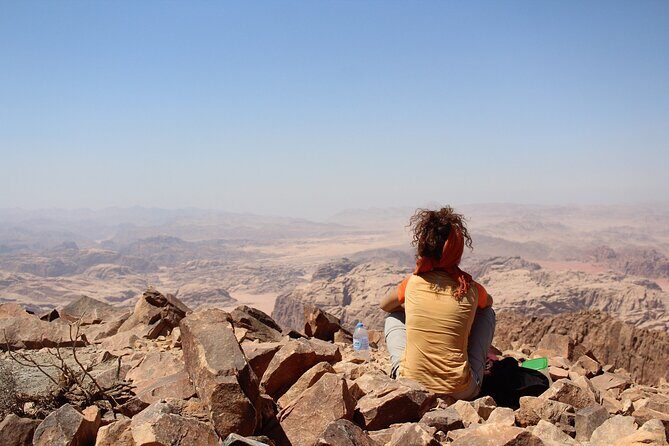 Wadi Rum Full Day Jeep Tour - Exploring Wadi Rum through a Full-Day Jeep Tour