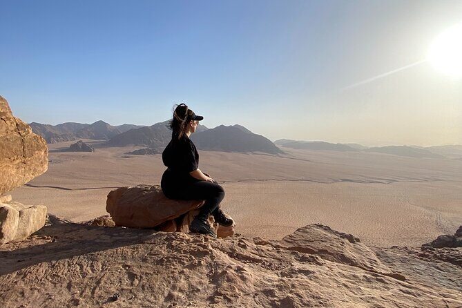 Wadi Rum Mountain Hike: Jebel Al Hash, overlooking Saudi Arabia! + tour & Lunch - An In-Depth Look at the Wadi Rum Mountain Hike Tour