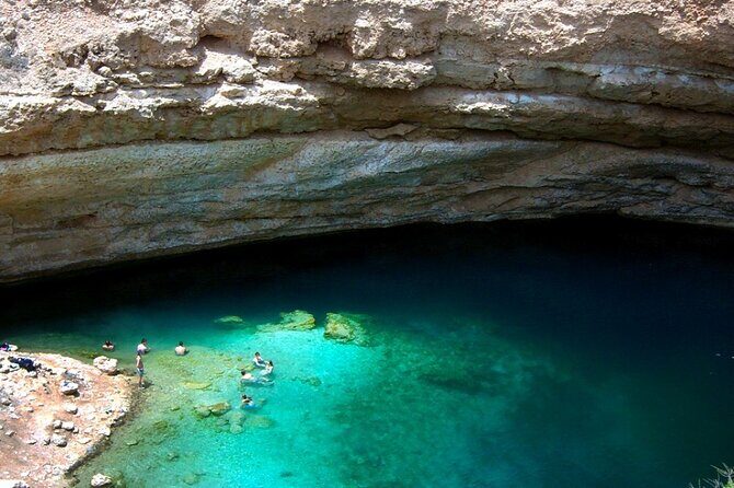 Wadi Shab and Bimmah Sinkhole 4X4 (Private Tour ) - Potential Drawbacks or Considerations