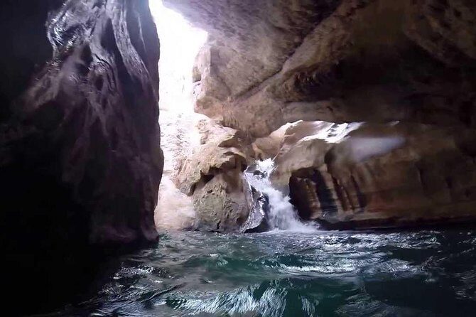 Wadishab and Bhima Sink Hole (Sharing Tours - Practical Tips for Your Trip