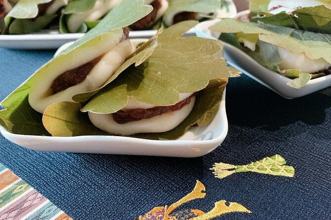 wagashi-japanese-sweets-cooking-experience-in-tokyo