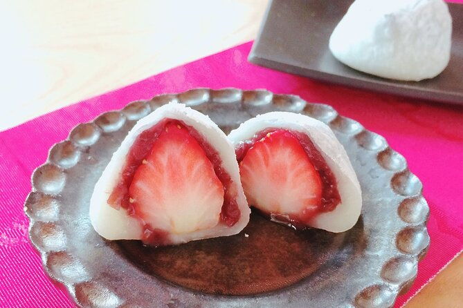 wagashi-japanese-sweets-cooking-experience-in-tokyo