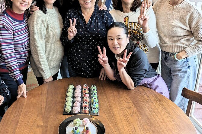 wagashi-traditional-japanese-sweets-class