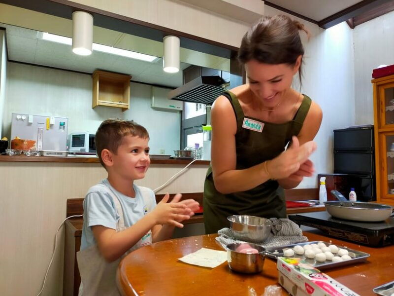 wagashijapanese-sweets-cooking-kyoto-near-fushimiinari