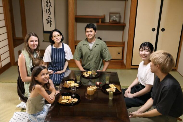 wagashijapanese-sweets-cooking-kyoto-near-fushimiinari