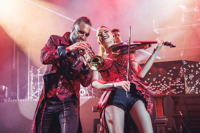 wah-show-madrid-food-live-performance-party