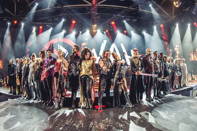 wah-show-madrid-food-live-performance-party