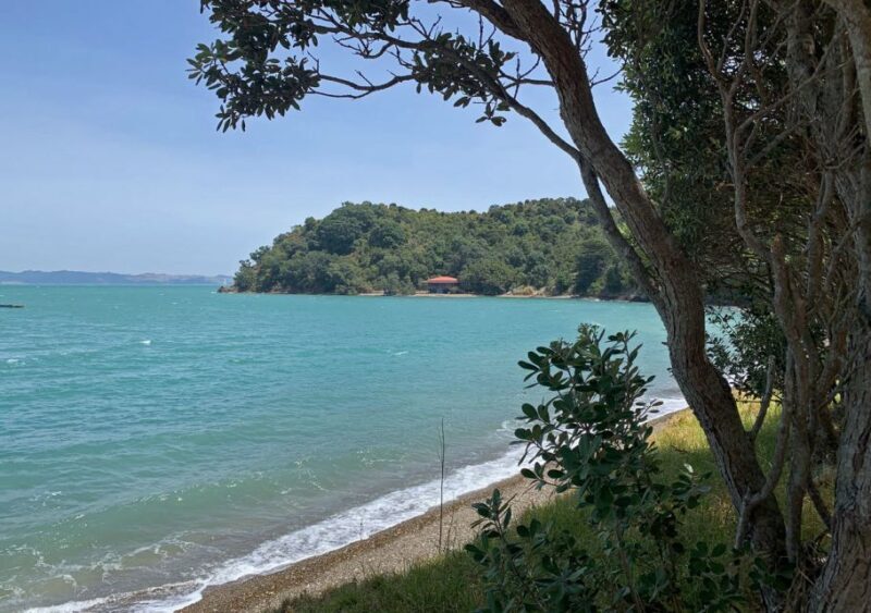 Waiheke Island: Private Guided Te Ara Hura 5-Day Walk - Exploring Waiheke Island: A 5-Day Guided Walk Along Te Ara Hura