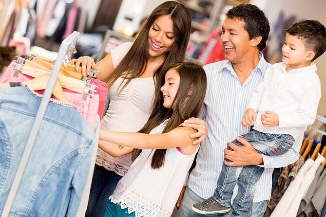 waikele-outlet-shopping-shuttle-from-waikiki-2