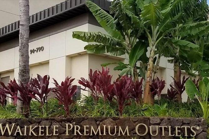waikele-outlet-shopping-shuttle-from-waikiki-2