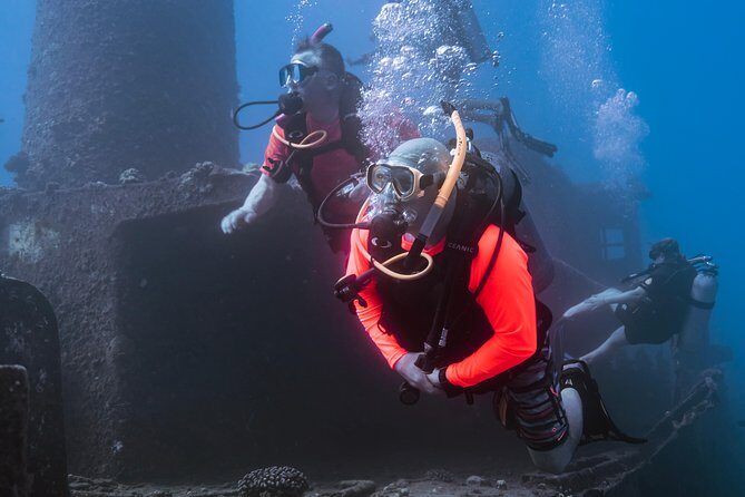 Waikiki 2 Tank World Class Wreck SCUBA Diving - Certified Only - Authentic Insights from Reviewers